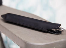 Load image into Gallery viewer, Hopper Leather Sleeve